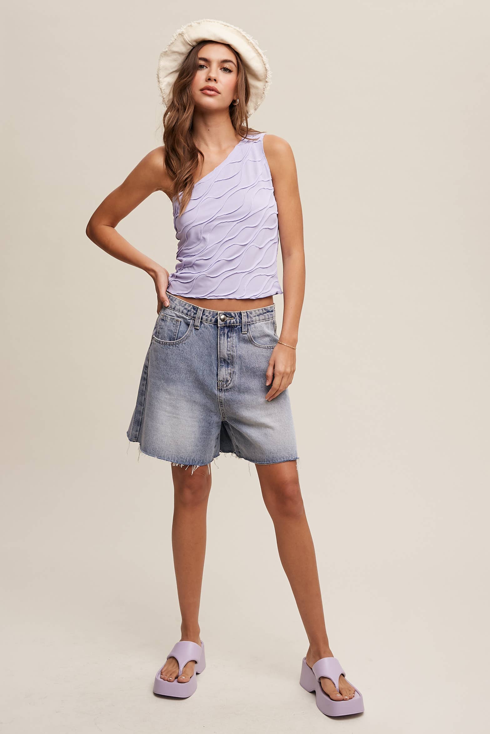 Listicle – wholesale Blus - Dam – Elegant asymmetrisk vågtopp40