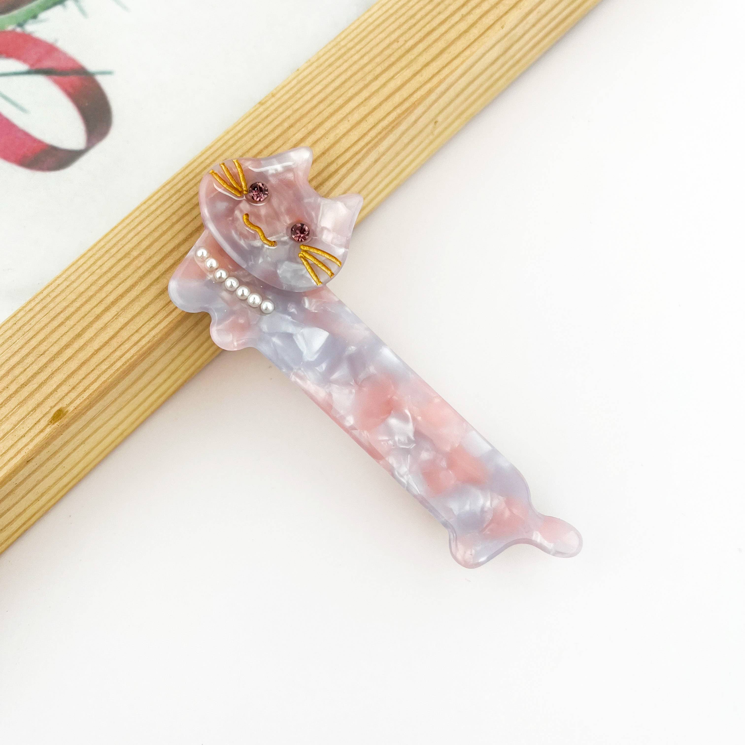 SoapElenGlen - Vente Pince à cheveux – femme - Chat avec pince à bec de canard et collier de perles, pince à cheveux élégante pour chat4