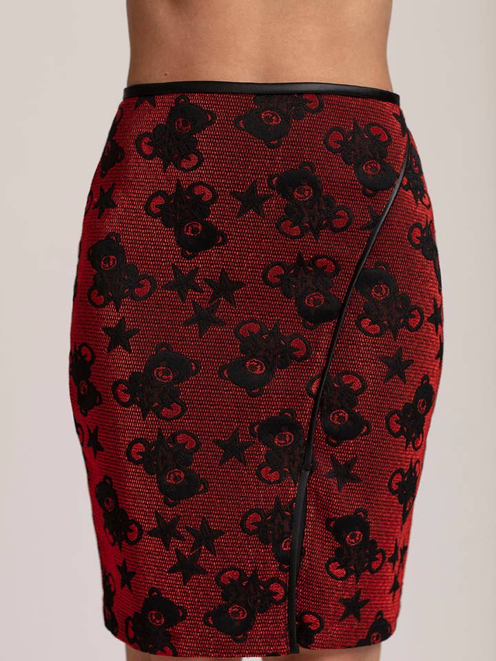 Bleistiftrock Margarita Orsi in Rot mit Kunstleder-Details für den Großhandel von Il Quarto Stile