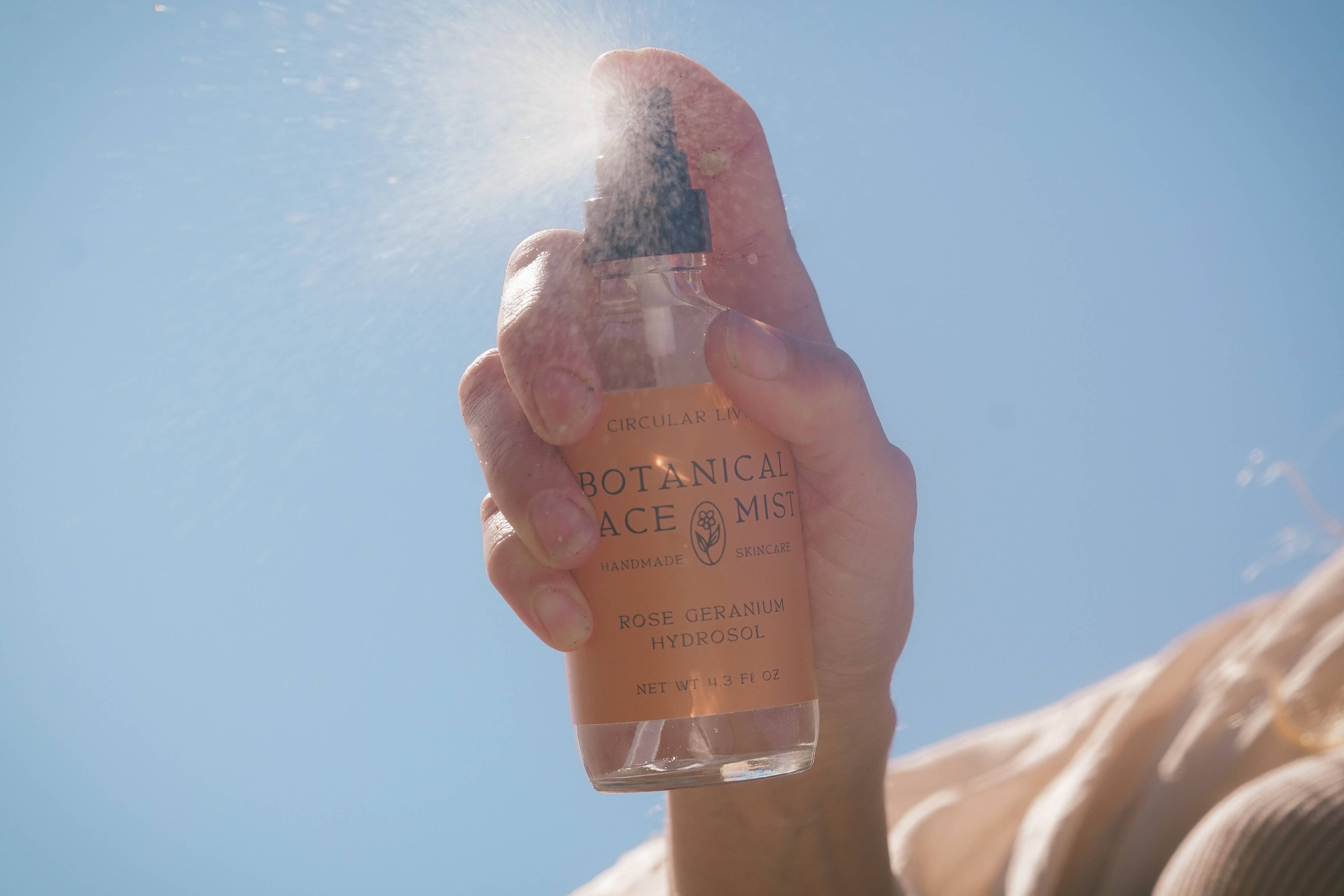 Circular Living - Wholesale Face & Body Mist/Water - Botanical Face Mist, Rose Geranium Hydrosol4