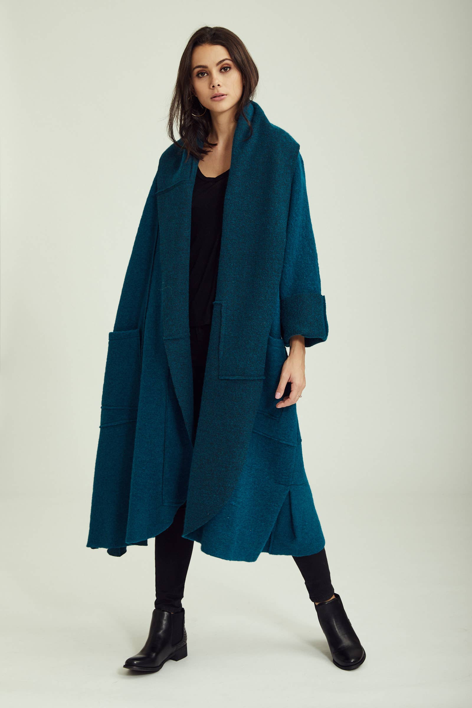 ORNELLA PARIS – wholesale Rock - Dam – ULLKAPPAN BLL-M980431