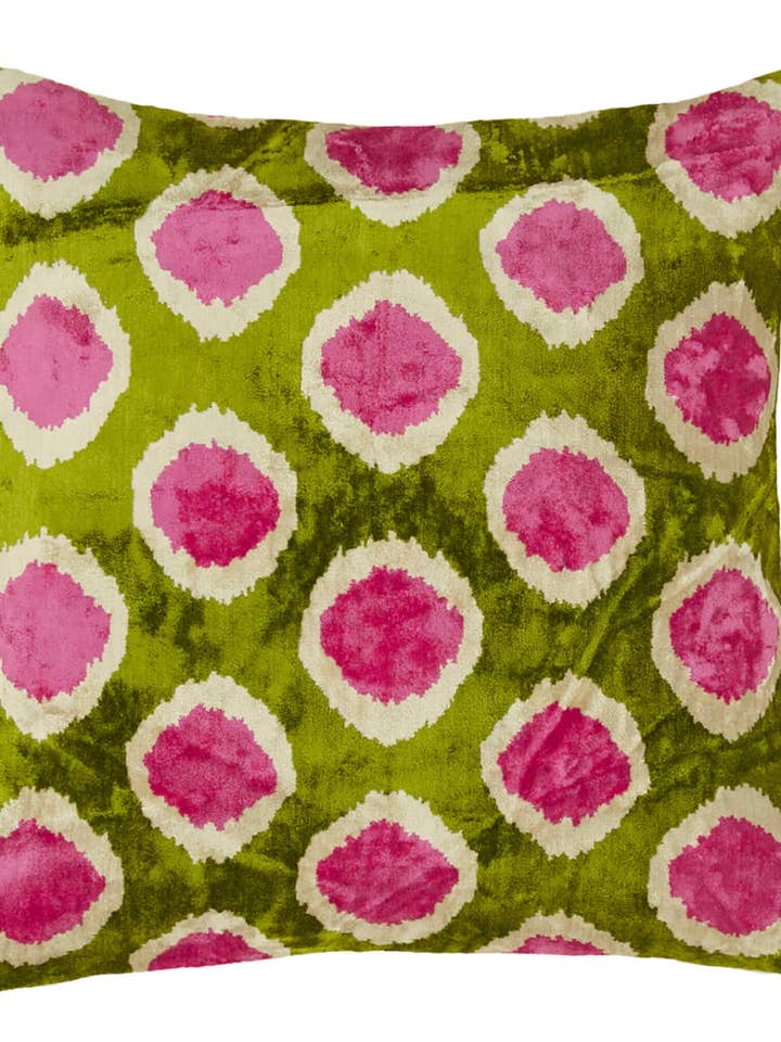 Housses de coussin en soie et velours pour la vente par RUG N CARPET