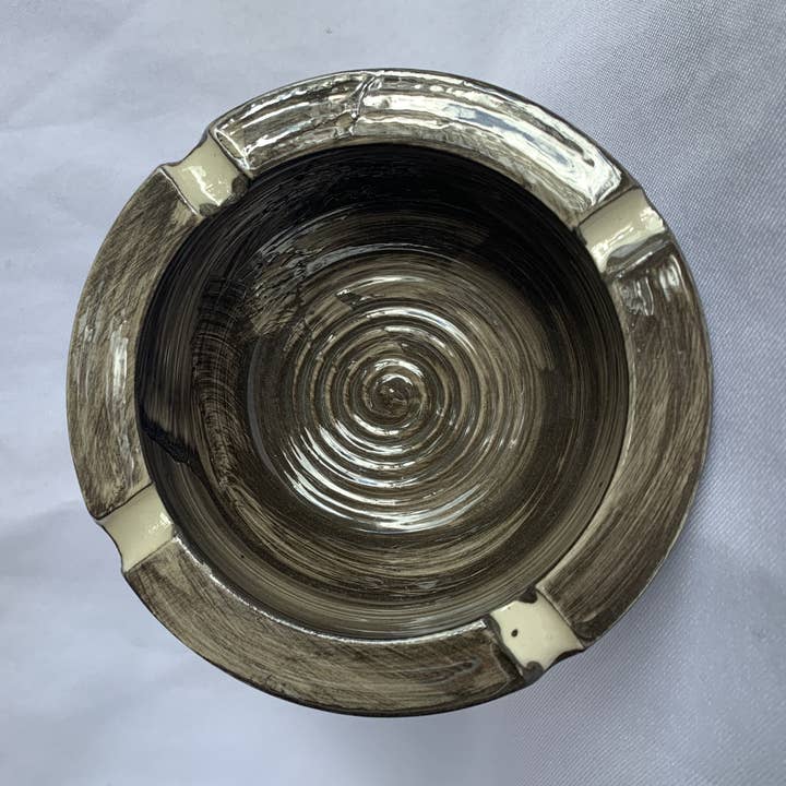 Posacenere - Nero per la vendita all'ingrosso da parte di Argilice