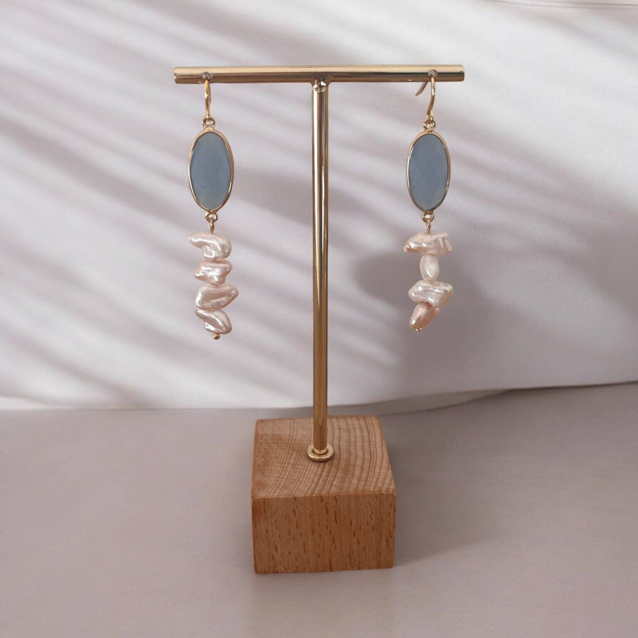DUESTELLE ITALIA - Wholesale Dangle Earrings - Nyra - Handmade Earrings with Baroque Pearls5