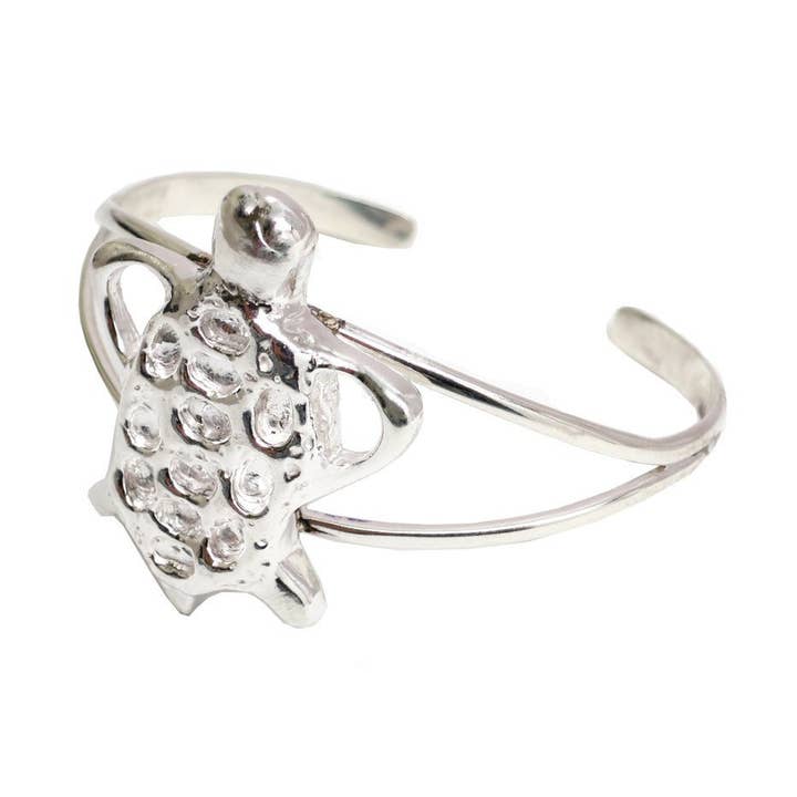 Bracelet manchette écaille en argent sterling pour la vente par Michele Benjamin, LLC