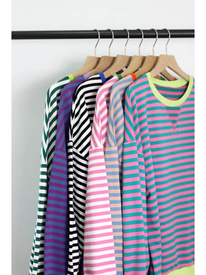 ESLEY - Wholesale Sweatshirt - Women's - T2406ASJP15385 - OVER SIZE STRIPE SWEETSHIRT