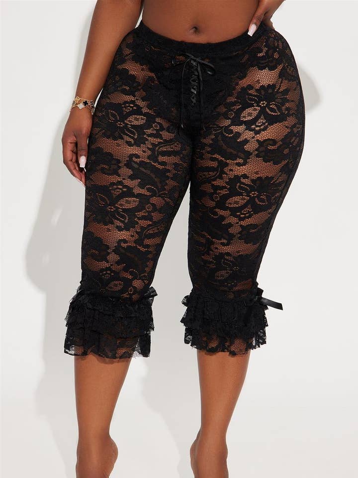 5besties inc - Wholesale Pants - Women's - FLORAL LACE RUFFLE HEM CAPRI PANTS