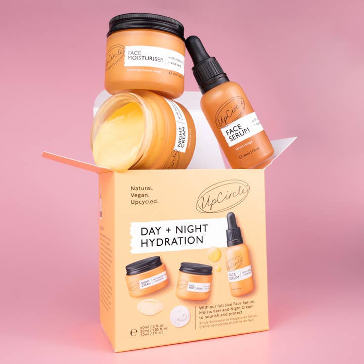 UpCircle Beauty Europe - Vendita all'ingrosso Kit per la cura del viso - Set di idratazione giorno + notte ecologico - Confezione regalo2