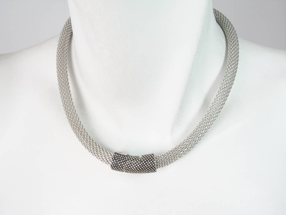 Erica Zap Designs - Vente Collier maille et chaîne - Collier en maille épaisse avec fermoir magnétique texturé3