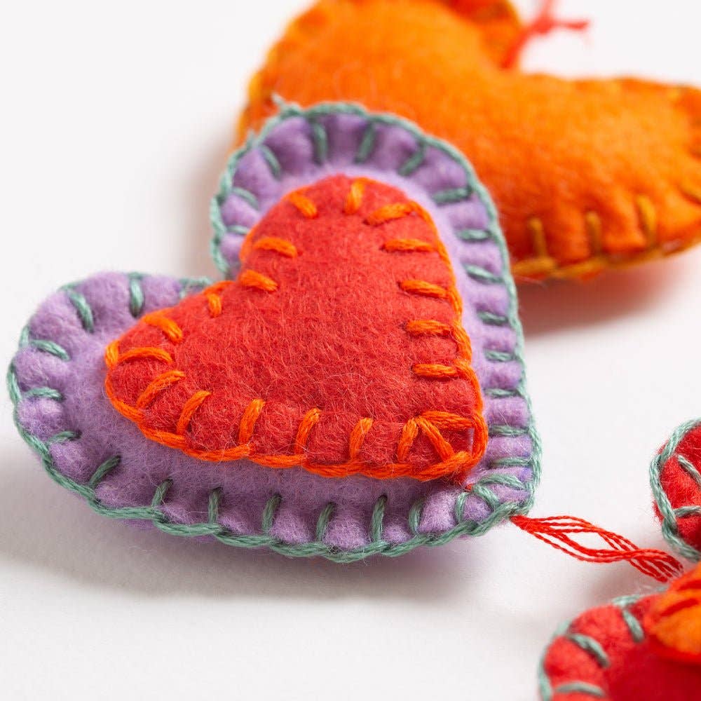 Wool Couture Company - Wholesale Craft Sewing Kit - Handful of Hearts Felt Craft Kit8