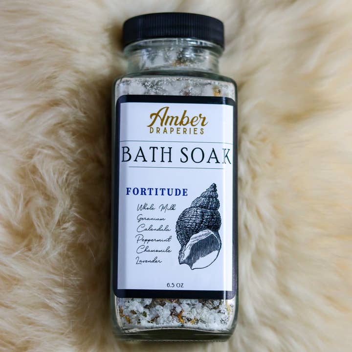 Fortitude Bad Soak 6.5 oz for engroshandel hos Amber Draperies Inc.