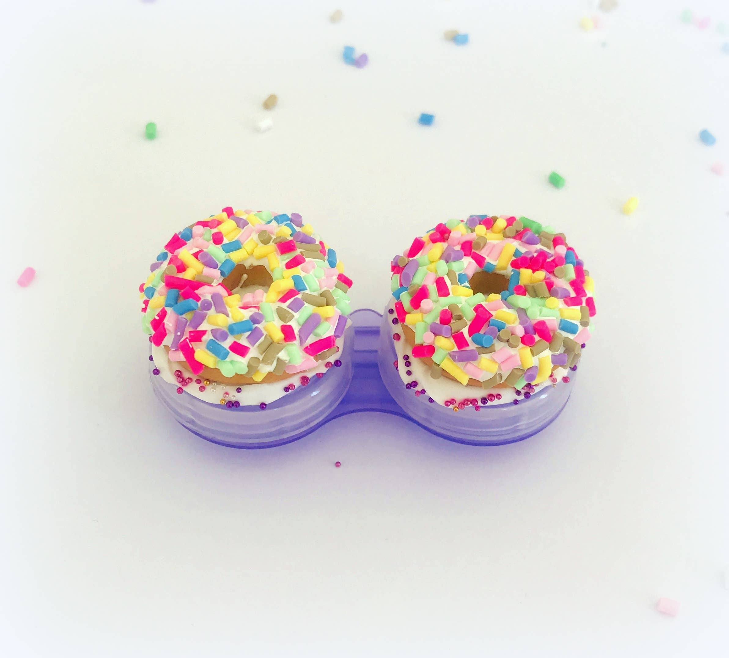 Sweets & Pearls – Großhandel Kontaktlinsenbehälter – Sprinkle Donut Kontaktlinsen Case Style 33