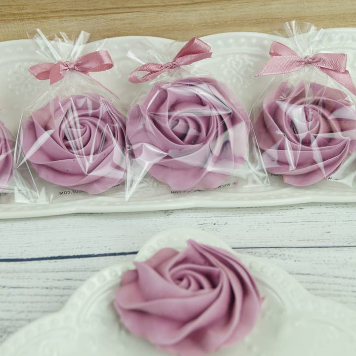 Ma Meringue - Wholesale Cookie - Lilac Meringue Rosettes