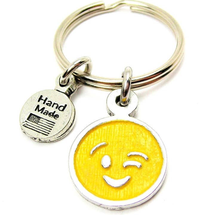 Portachiavi a forma di emoji dipinto a mano per la vendita all'ingrosso da parte di Chubby Chico Charms