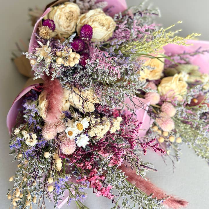 The Gardeners Wife - Wholesale Dried/Pressed Flowers - Into the Rose Garden | A Wildflower Bouquet with Roses4