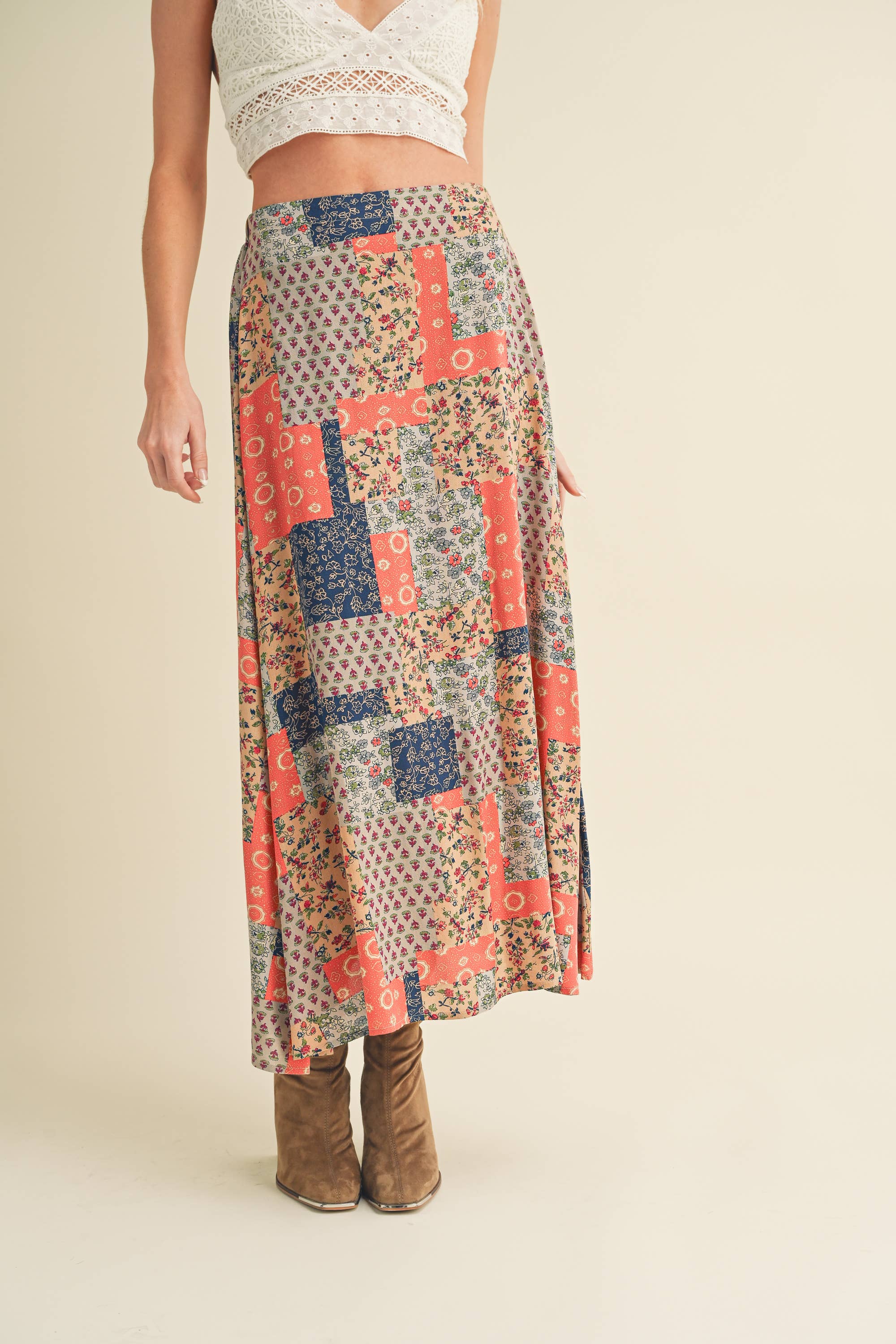 AEMI + CO - Wholesale Skirt - Women's - 773DN Bradyn Print Skirt11