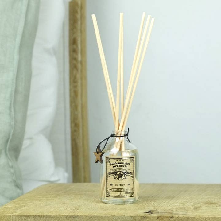 Cedar - Reed Diffuser - 100ml / 3.3 fl oz ℮ for wholesale by Parkminster Home Fragrance Co
