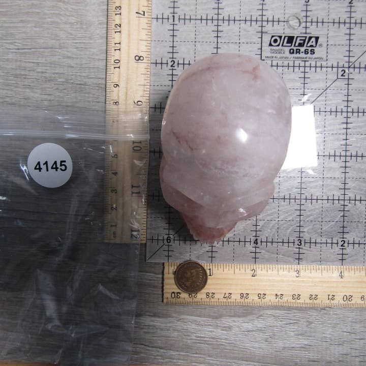 Keystone Crystals – Großhandel Spiritueller Stein/Kristall – Großer Edelstein-Schädel für Kristallfachgeschäfte und Geschenkeläden21