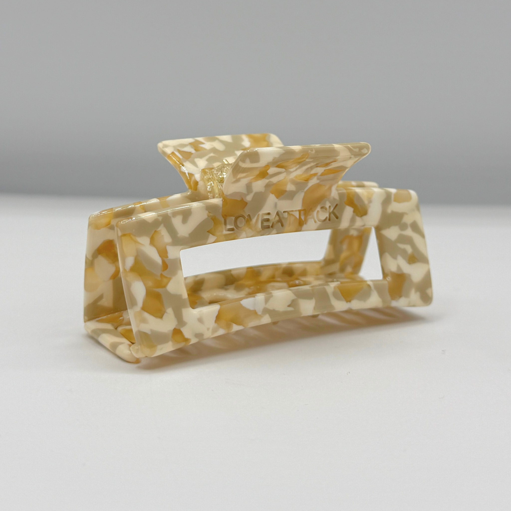 Love Attack - Wholesale Hair Clip - Women's - Sara Cellulose Acetate Hair Claw Clips7