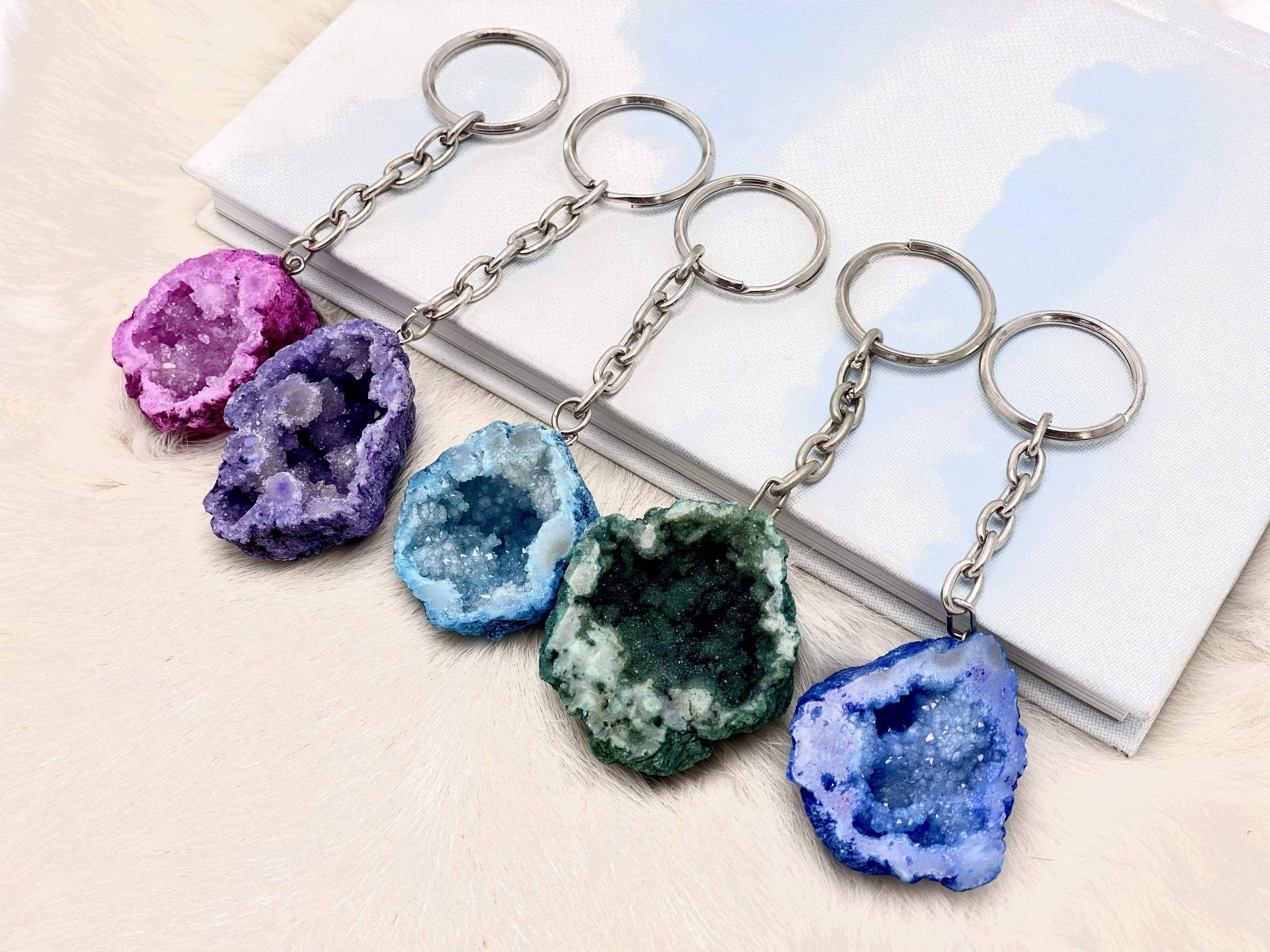 Rock Paradise - Wholesale Keychain - Women's - Crystal Half Occo Geode Silver Toned Key Chain2