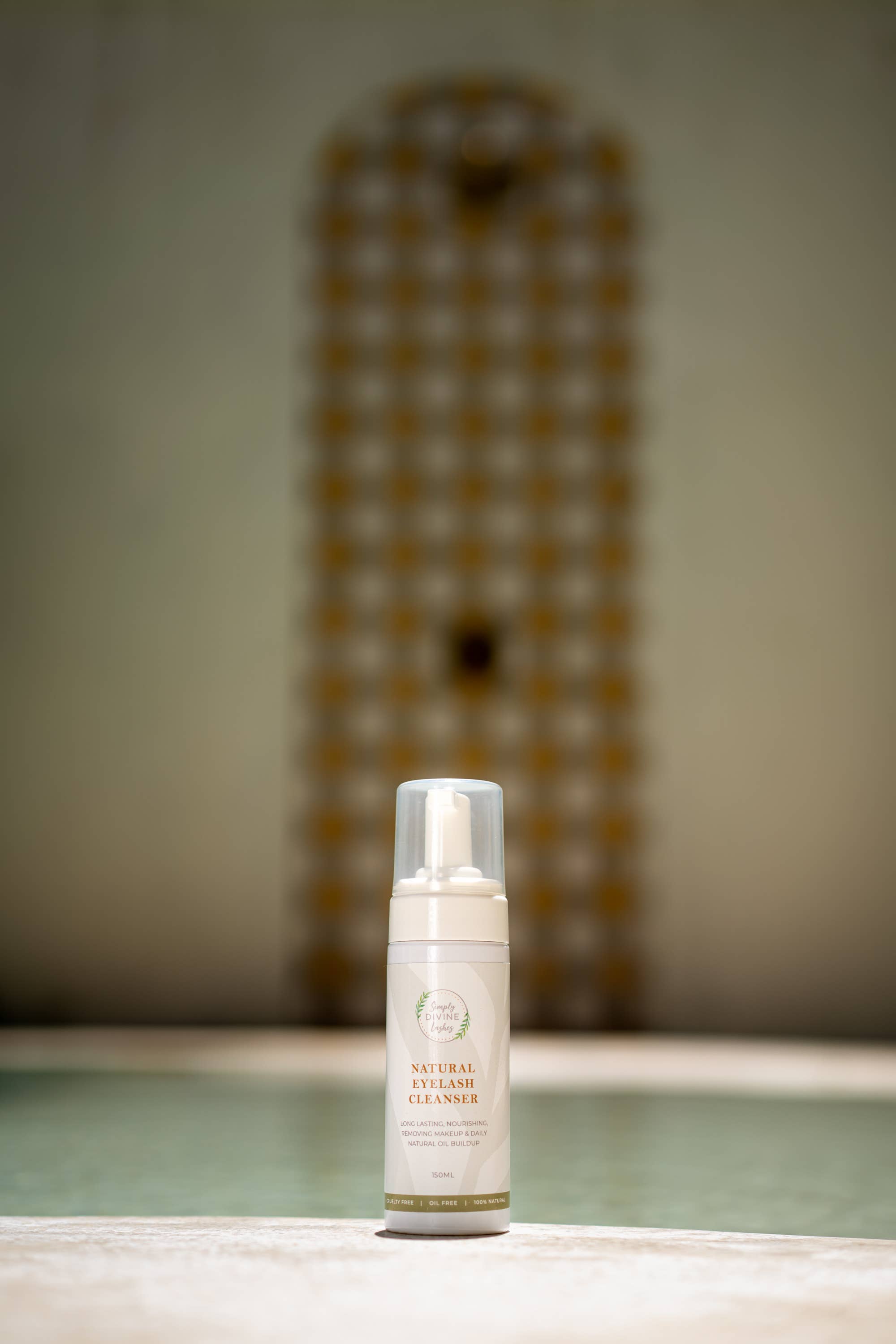 Simply Divine Lashes - Wholesale Eyelash/brow serum - Organic Eyelash Cleanser3