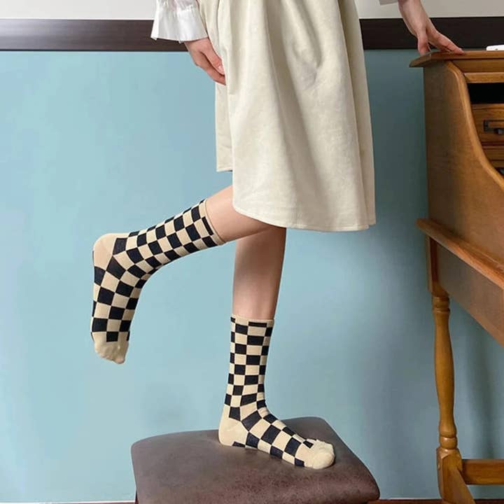 Weavey Studio - Wholesale Socks - Women's - Checkered Socks (High Ankle)