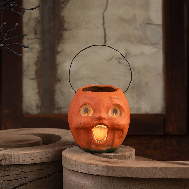 Bethany Lowe Designs - Wholesale Decorative Figurine - Vintage Pumpkin Bucket Small