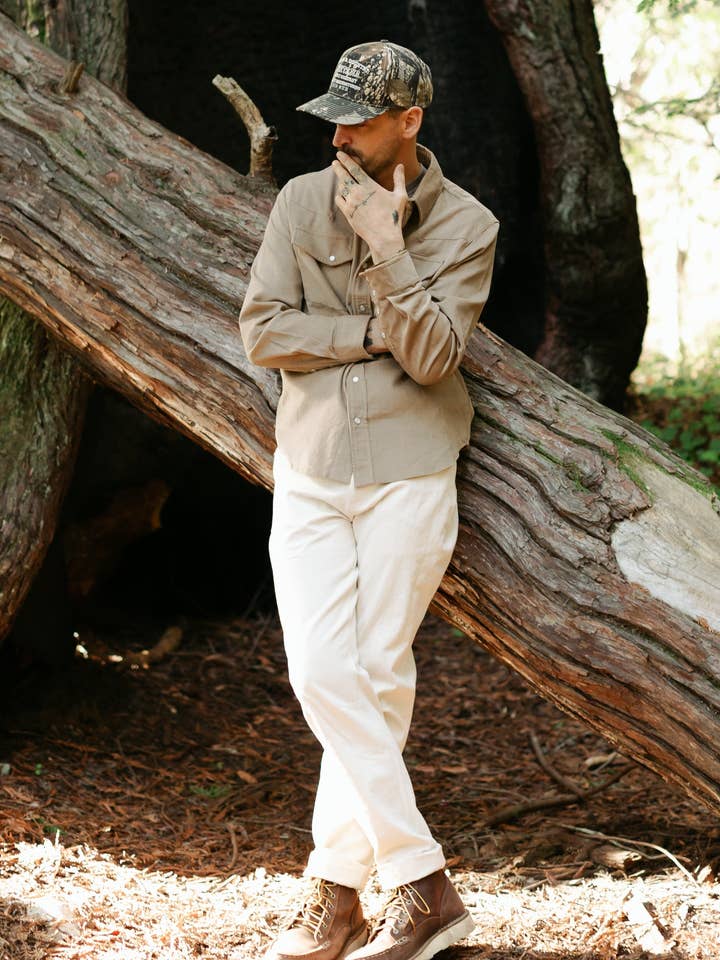 Hantverkarbyxa i elfenben för wholesale av VNTNA