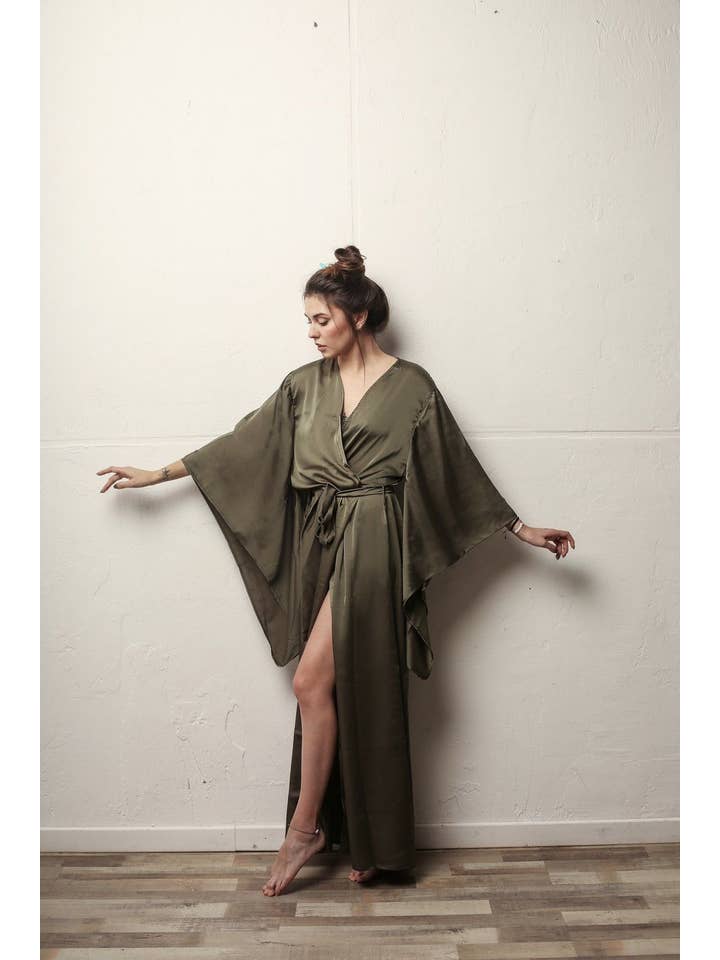 Angie's Showroom - Vendita all'ingrosso Vestaglia - Donna - Vestaglia lunga con maniche a kimono