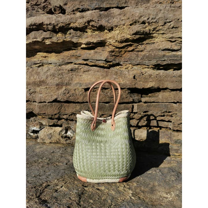 Nature et Fibre - Wholesale Beach Bag - Assortment of handmade tote basket bags