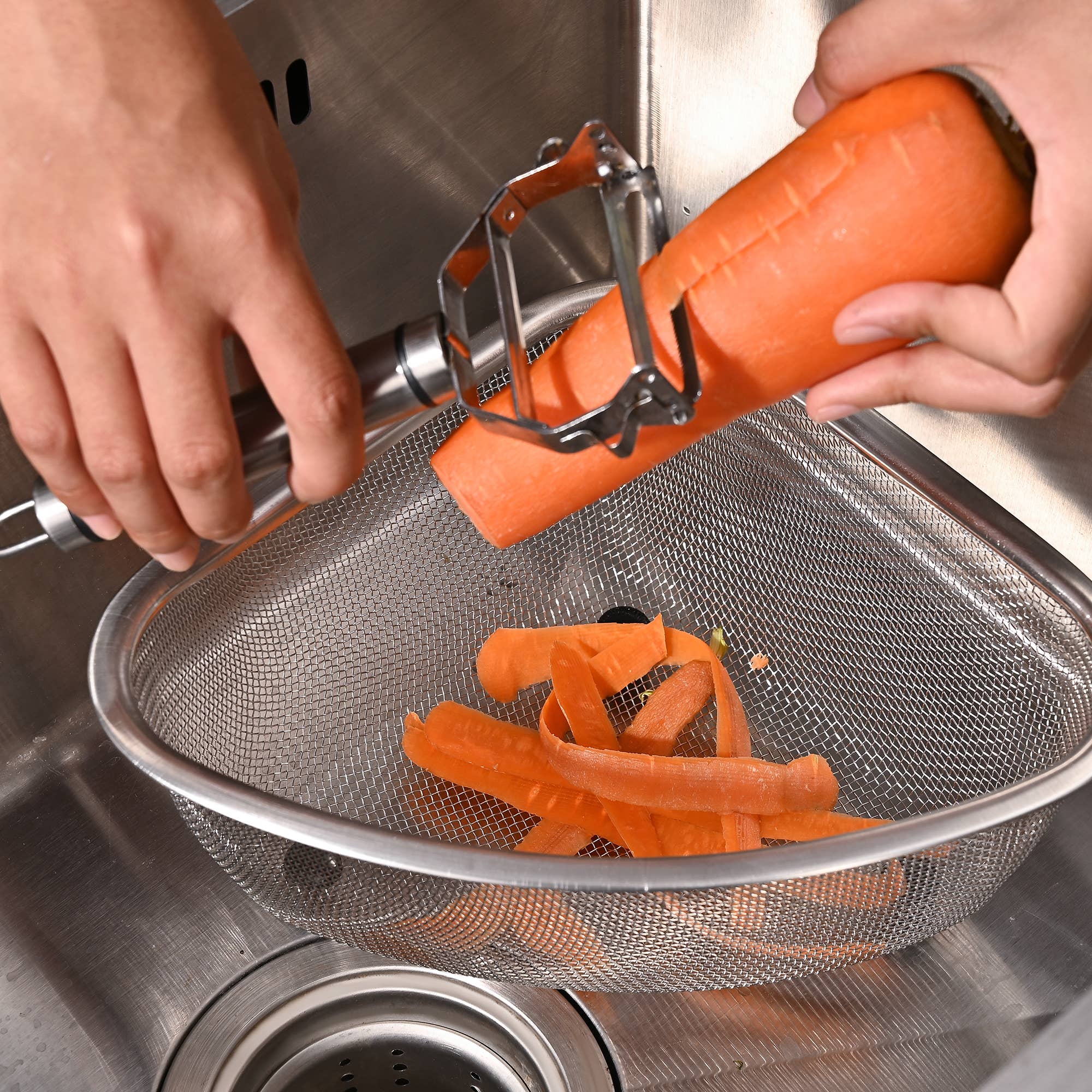 Fox Run Brands - Wholesale Colander - Fox Run Large Stainless Steel Triangular Colander, 3 Quart4