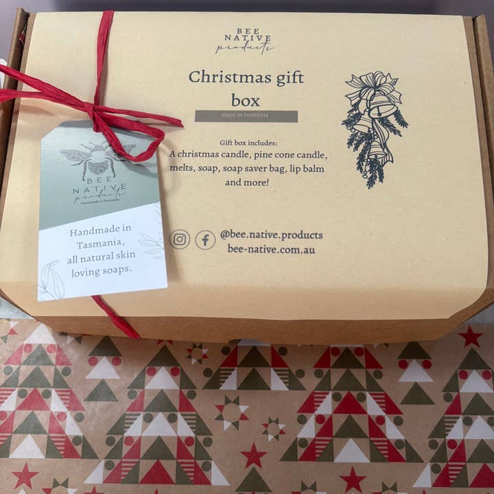 Large Christmas Gift Box and other Purchase Wholesale retail boxes. Free Returns & Net 60 Terms on Faire trending on Faire.