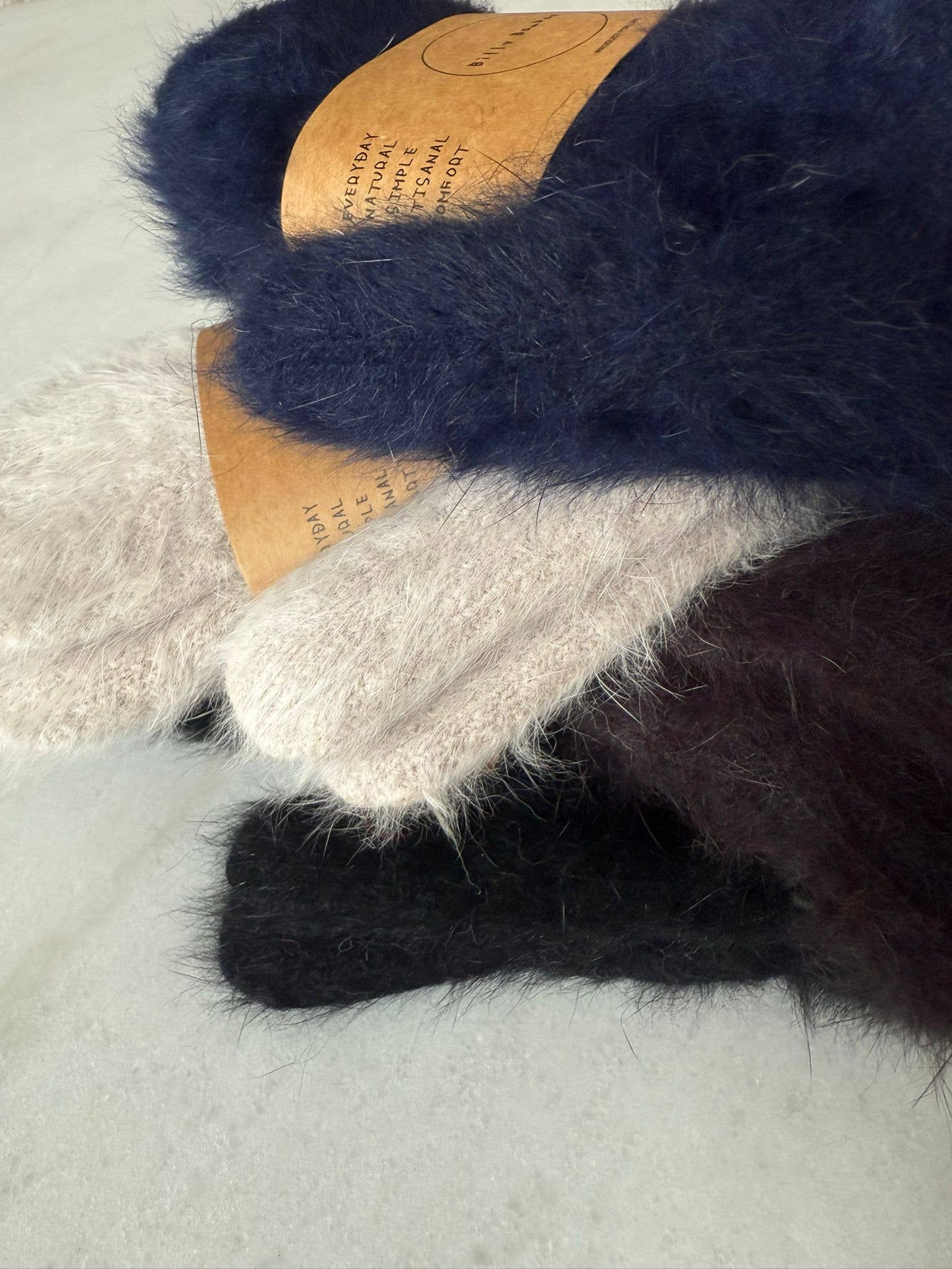 Billy Bamboo - Wholesale Mittens - Women's - FLUFFY ANGORA MITTENS 8