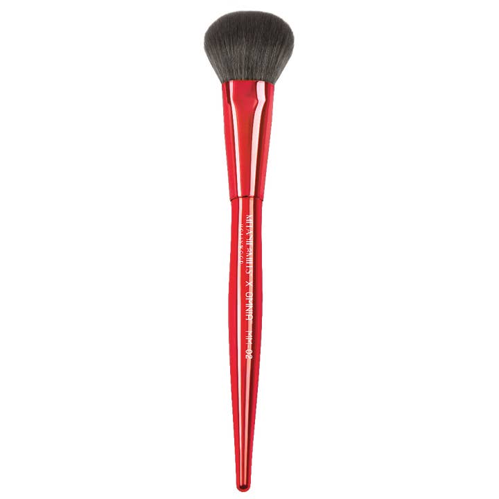 Mini Powder Brush For Face & Body Makeup - MM02 X OMNIA® for wholesale by Melanie Mills Hollywood