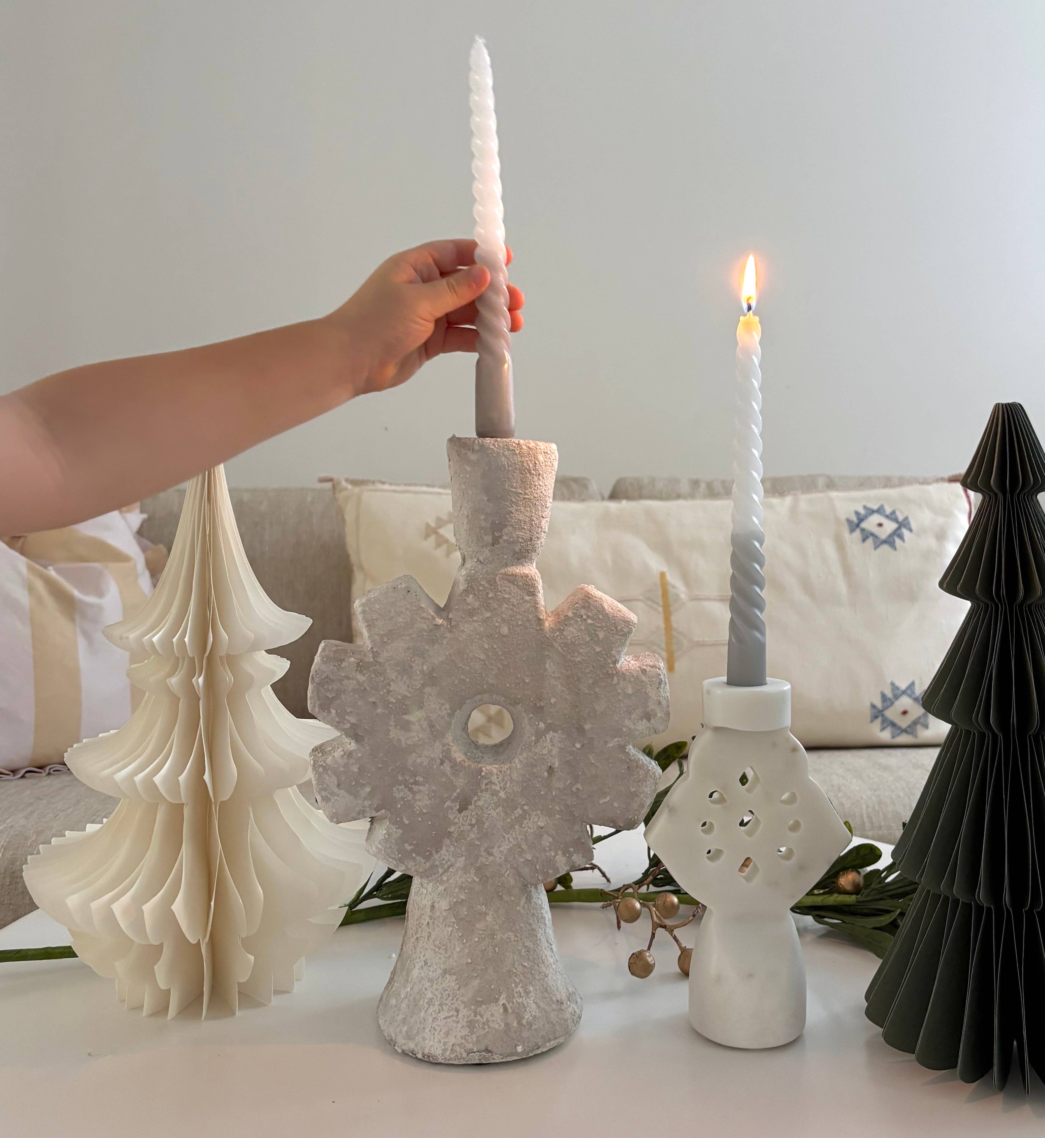 Aztec House - Wholesale Candle holder - Capua Ceramic Candleholder 18x30cm Wht