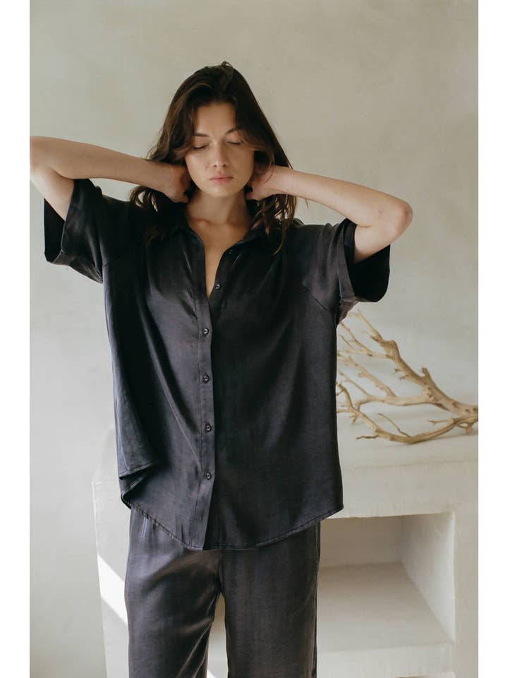 a.ren - Wholesale Button Down Shirt - Women's - AR1066 | Woven Lyocell Rayon Button Down Shirt Top2