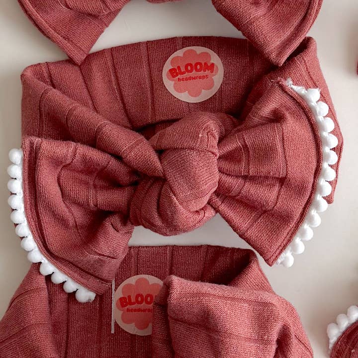 Fascia per capelli in argilla a coste larghe per la vendita all'ingrosso da parte di Bloom Headwraps