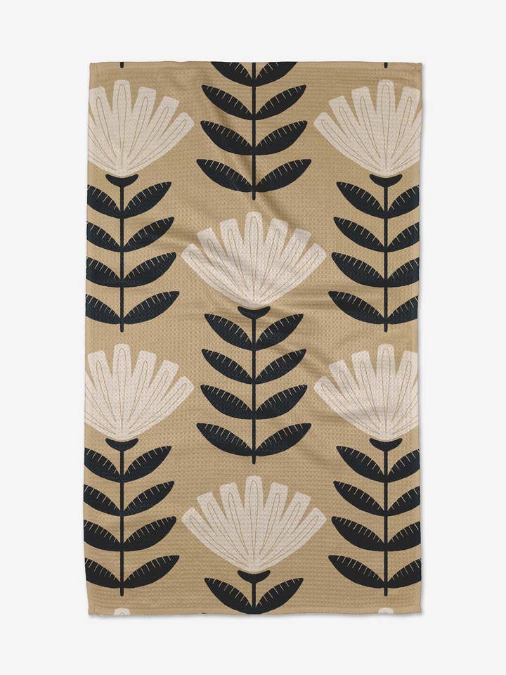 Gloria for wholesale by Geometry