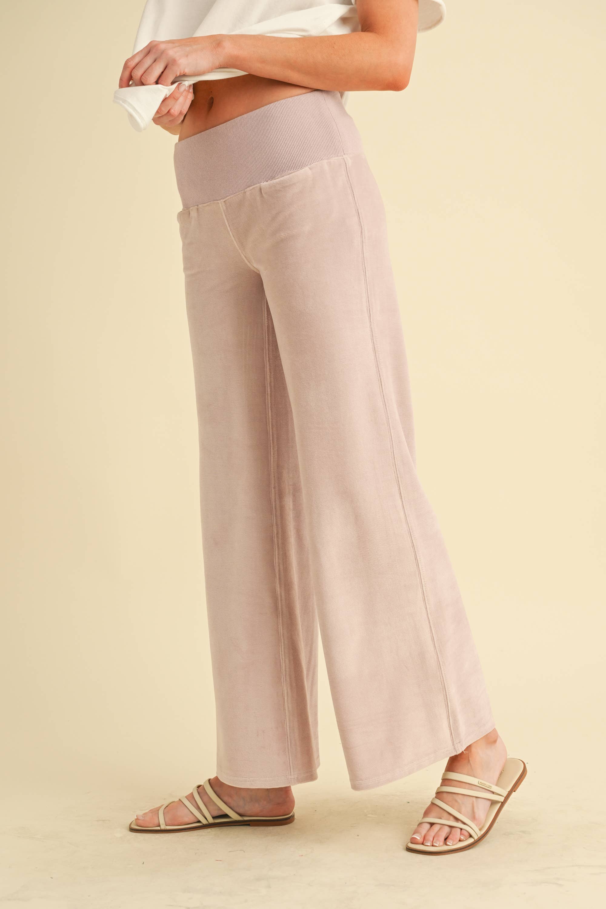 AEMI + CO – wholesale Pants – Women's – 7137FK Gini Pants18