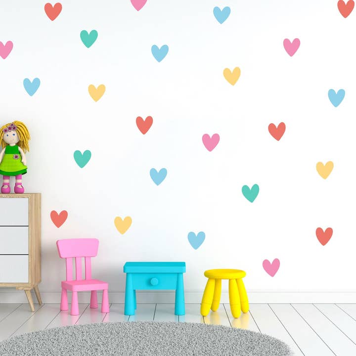 Autocollants Muraux Cœur Colorés (paquet de 120), Décalcomanies Cœur d'Amour à Peler et Coller pour Chambre de Bébé, Autocollants de Chambre d'Enfants Vibrants, Décoration Murale de Salle de Jeux pour la vente par Decals Online