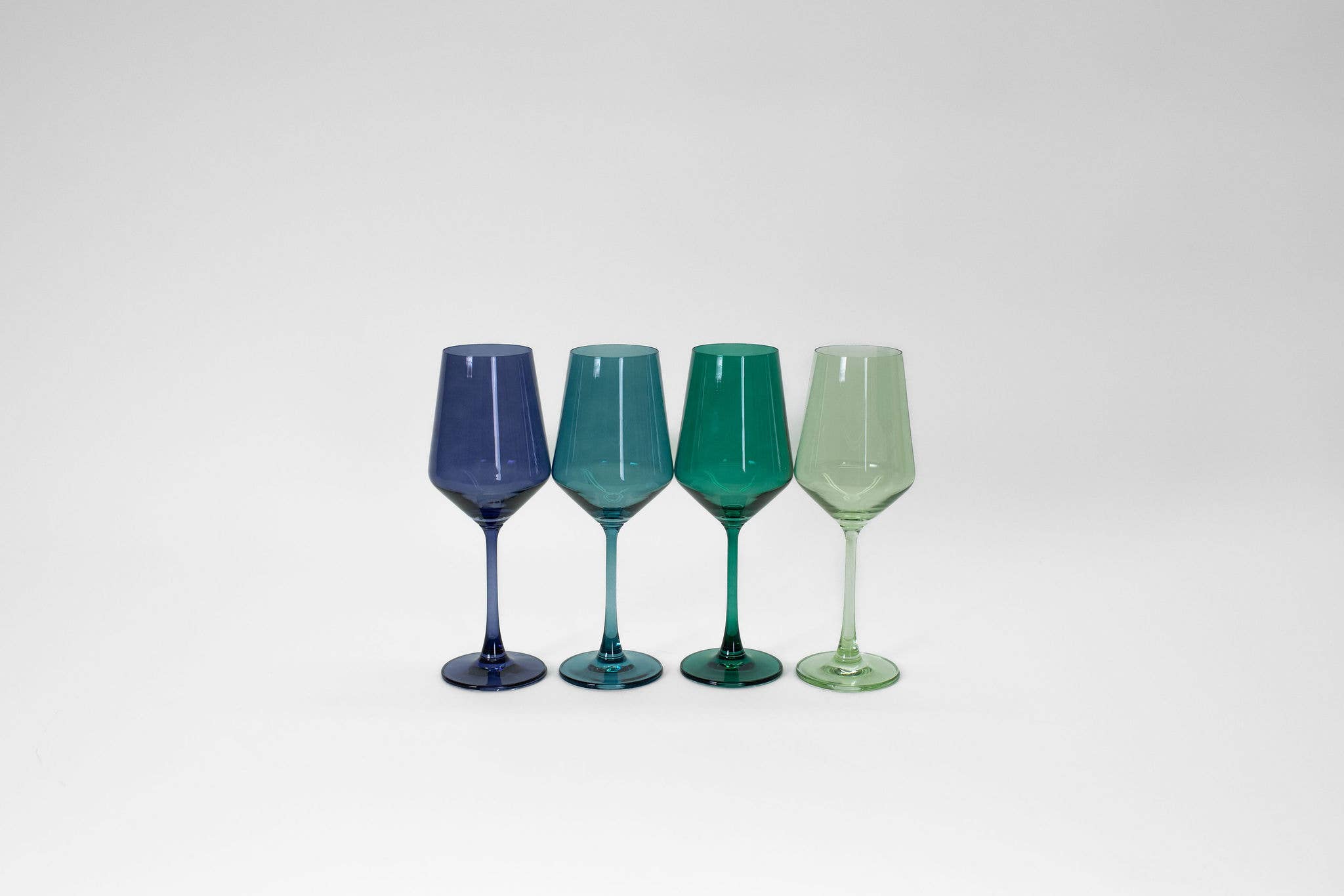 GlassHauseCo - Wholesale Wine Glass - Emerald Green - Colored Wine Glass4