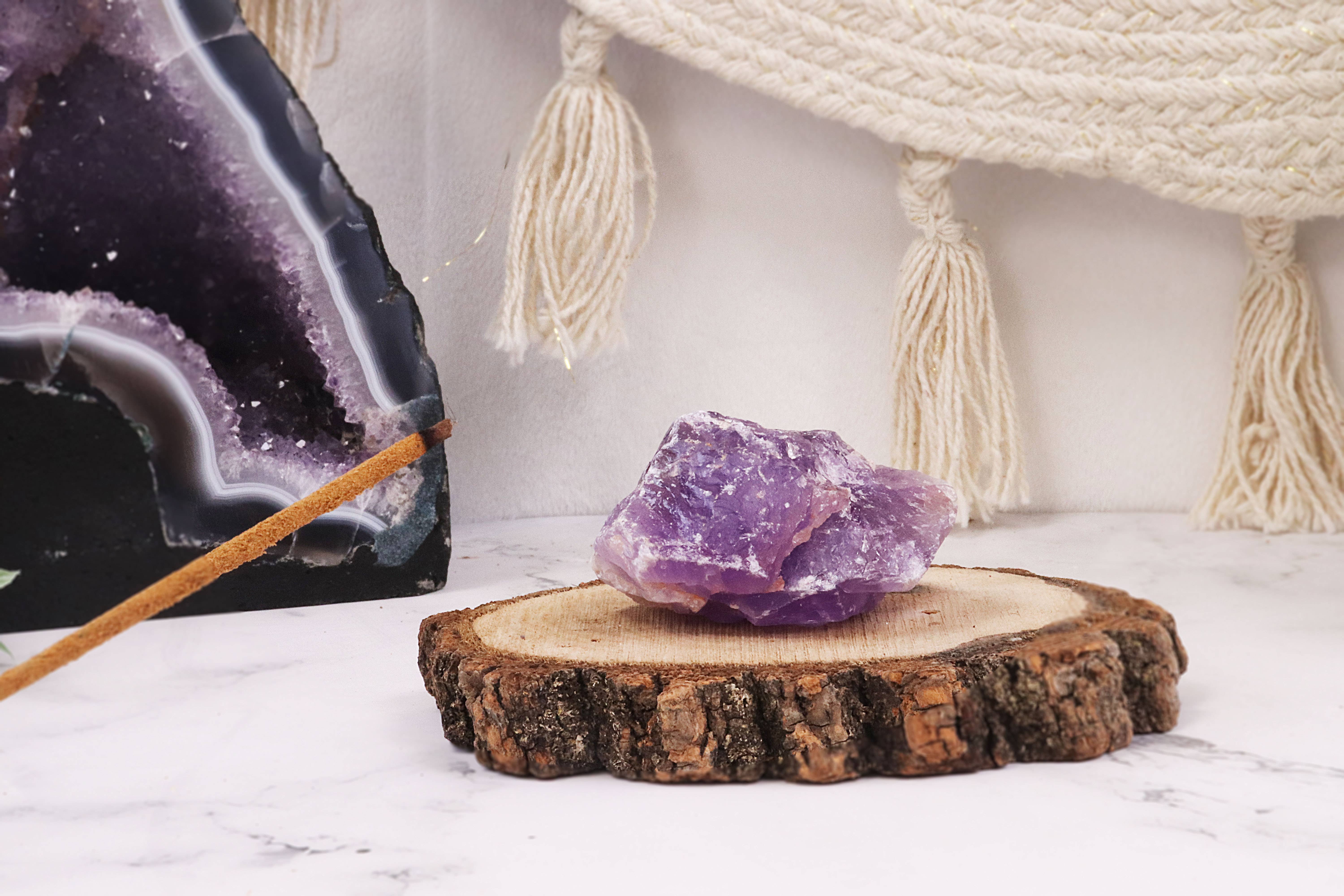 Natures Artifacts Inc - Venta al por mayor Portainciensos - Soporte para varillas de incienso de amatista, incienso de cristal de amatista5