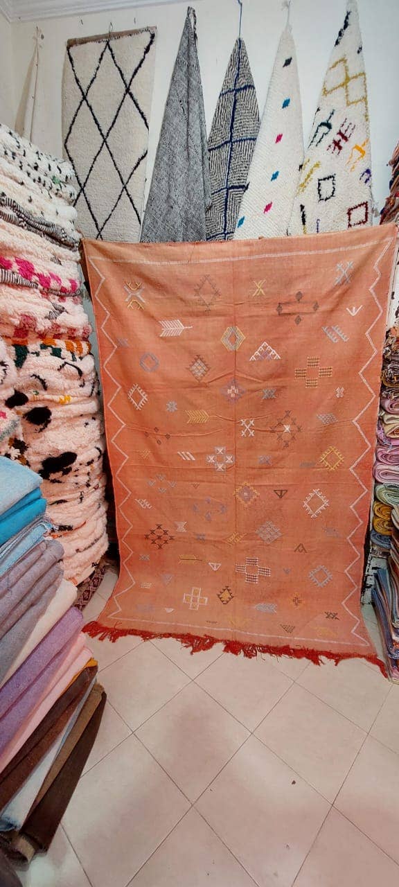 Maroccarpets Poufs and pillows wholesale +31648976894 – wholesale Area rug – New HANDMADE MOROCCAN Cactus Silk Rug31