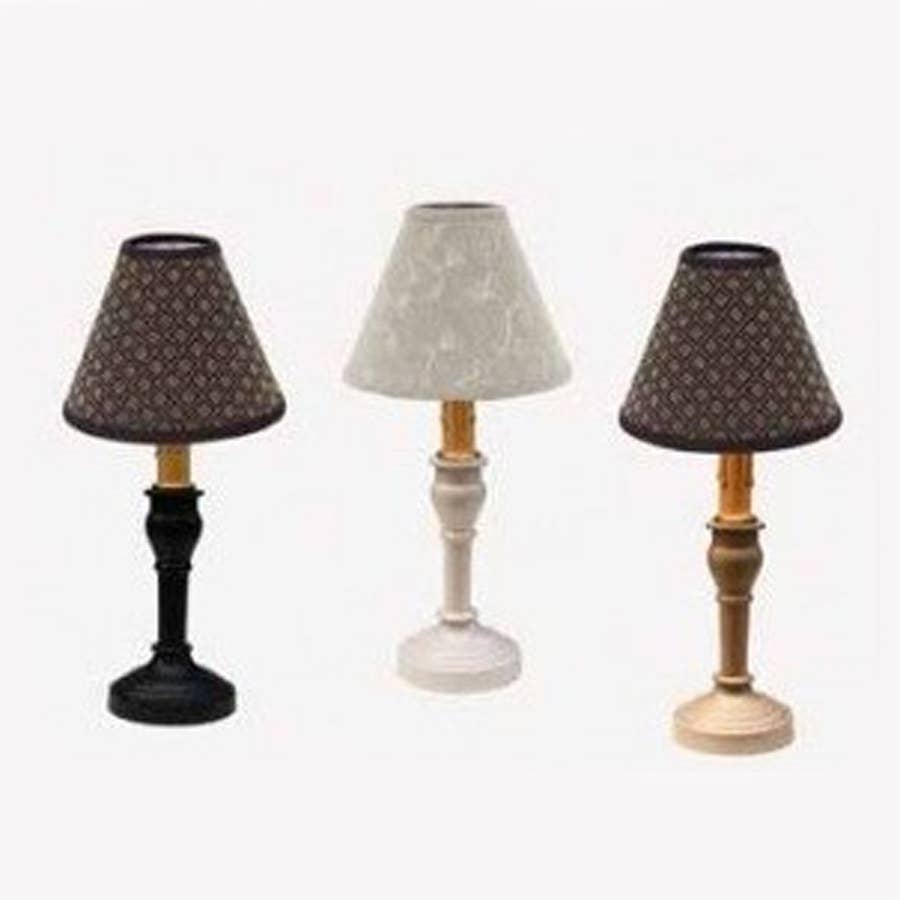 Home Collections by Raghu – wholesale Accent-/skrivbordslampa – Wellington Spindel Metal Accent Lampa3