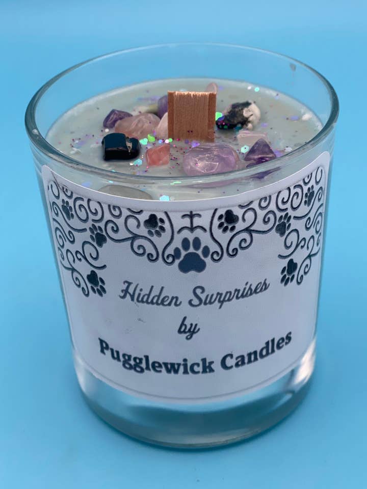 Bougie Hidden Surprises nouvelles senteurs et couleurs pour la vente par Pugglewick candles