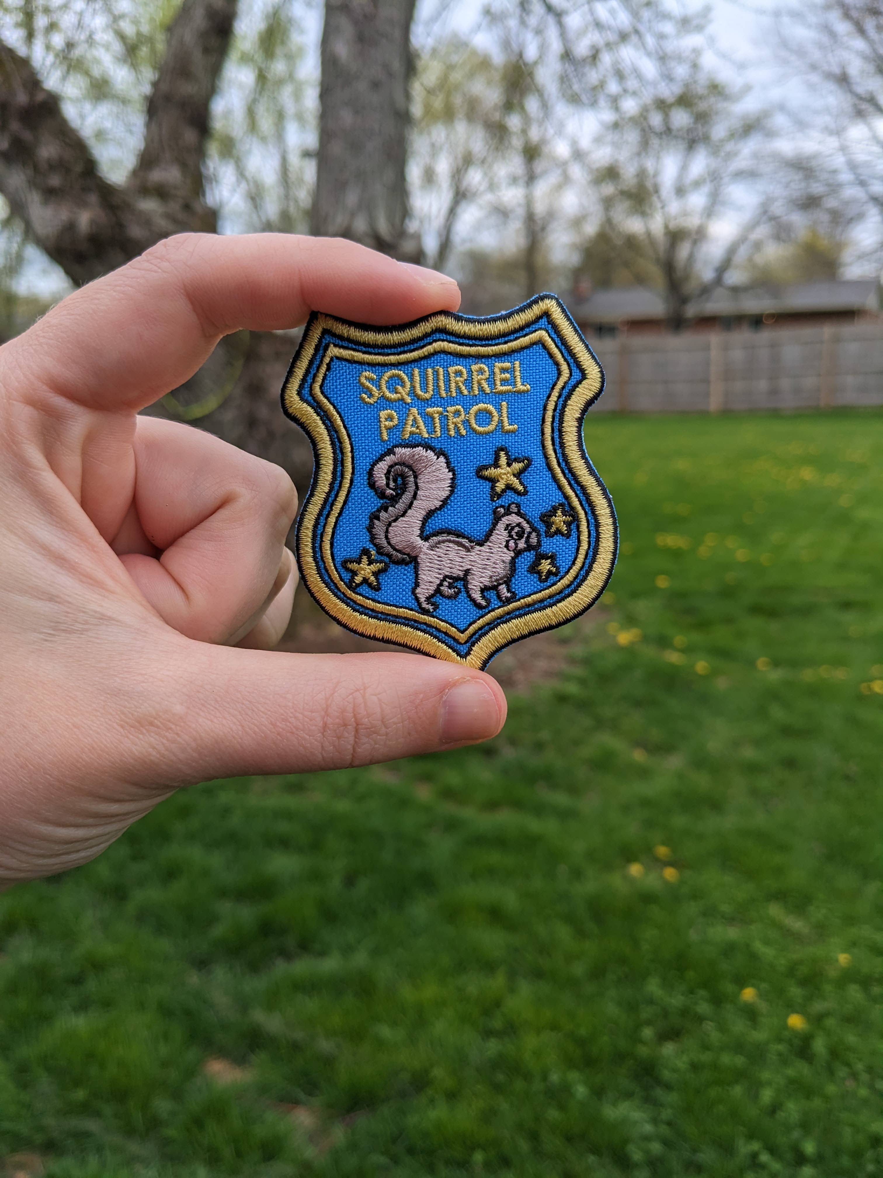 Colored Up Pup - Vente Écusson - Écusson thermocollant Squirrel Patrol pour chiens