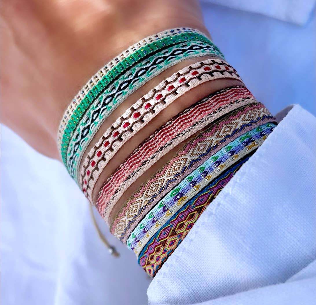 Lou Marie - Wholesale Charm/Dangle Bracelet - Woven bracelet set 100