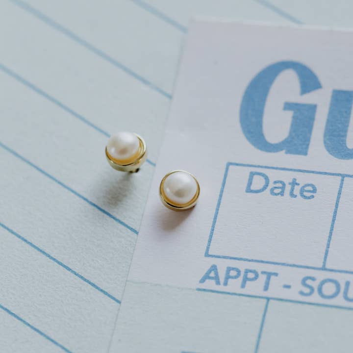 Pearl Stud for wholesale by Ear Kit