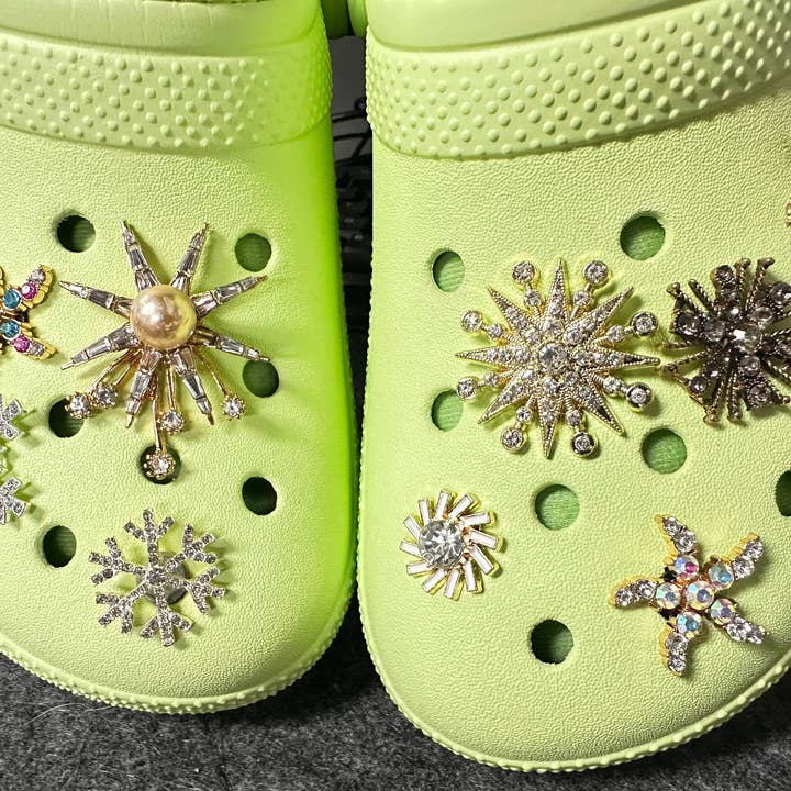Bling Bling Fancy Metal GEM Rhinestone snowflakes Flowers stars Shoes Charms silver/golden for DIY Unique Special Shoes for wholesale by JuliesDecal
