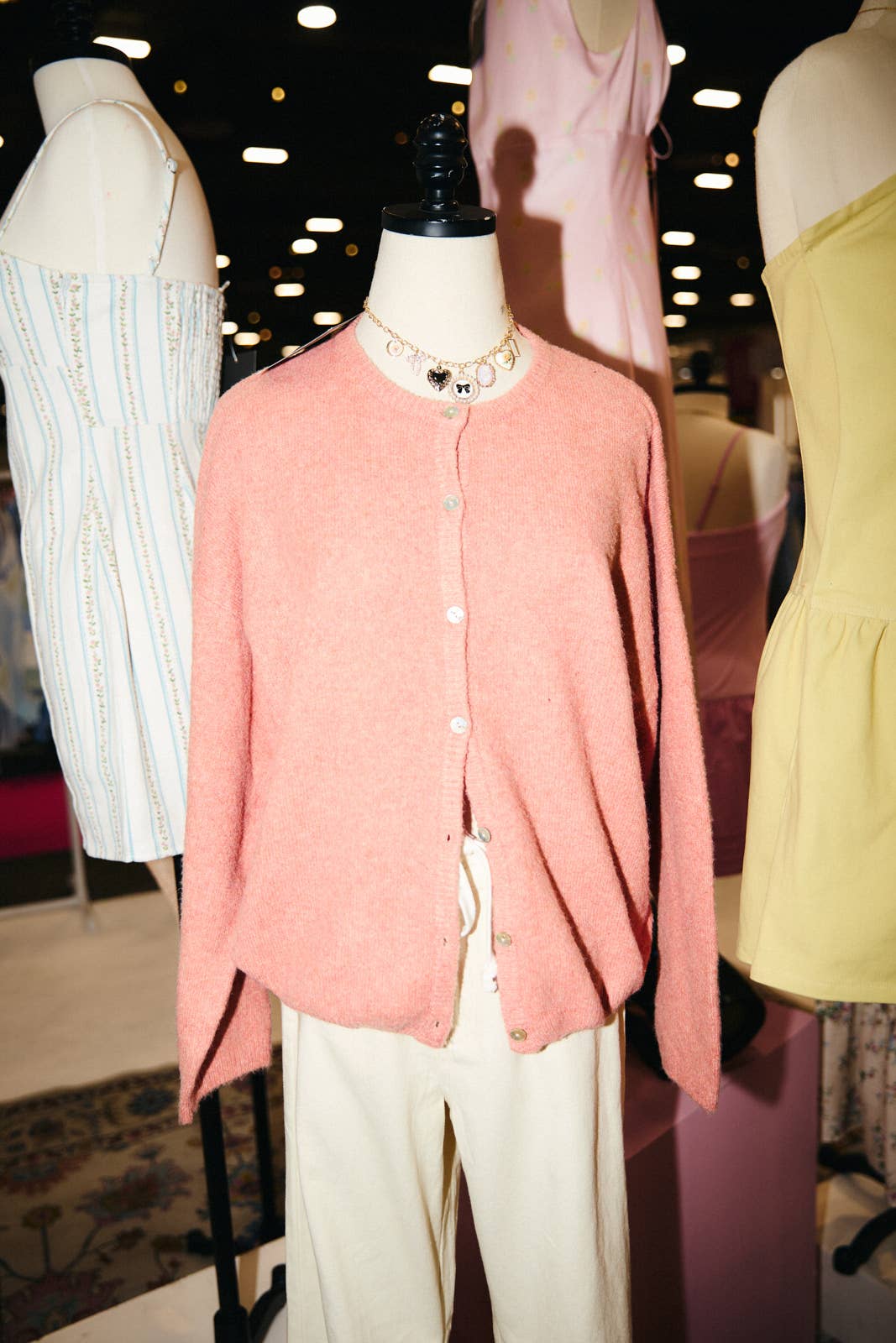 LE LIS - Wholesale Cardigan - Women's - LONG SLEEVE CREW NECK SWEATER CARDIGAN43